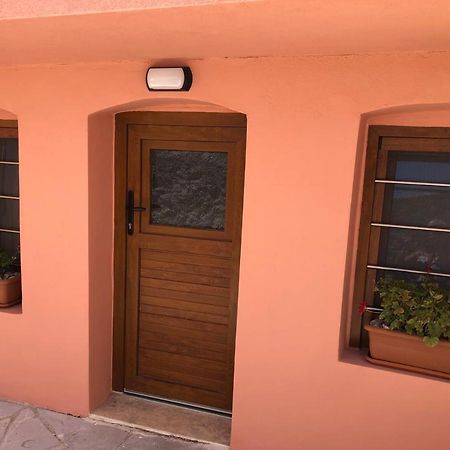 Solo Traveler Appartement Ermoupoli Buitenkant foto